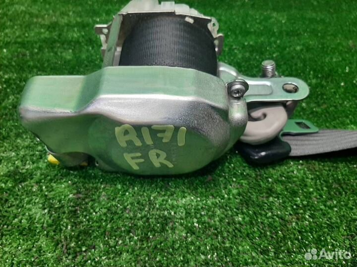 Ремень безопасности передний правый Suzuki Ignis