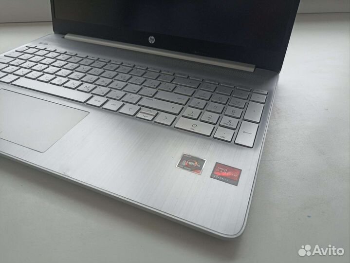 Ноутбук hp laptop 15s