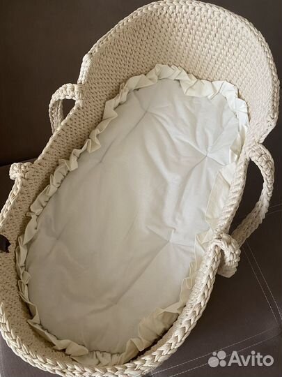 Люлька переноска вязаная
