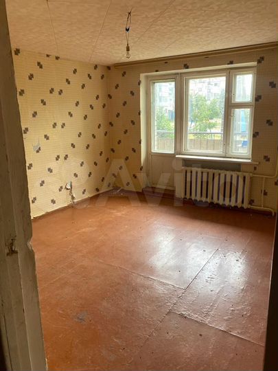 2-к. квартира, 49 м², 1/5 эт.