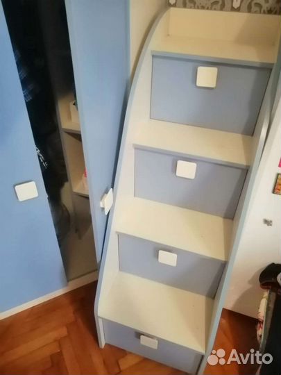 Детская кровать чердак