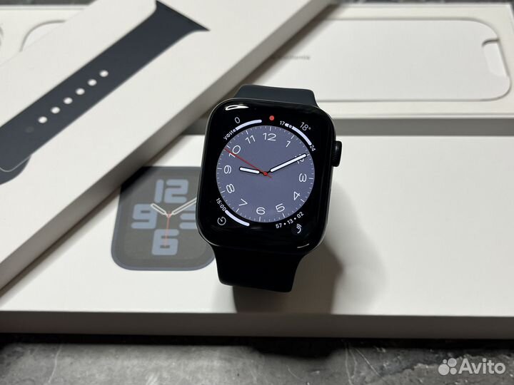 Часы Apple Watch SE 2nd Gen 2022 44 mm 99 акб