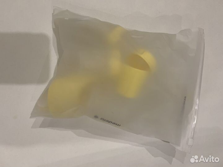 Medela Комплект Молокоотсос ручной+бут+накладки