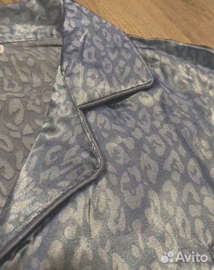 Пижамный костюм