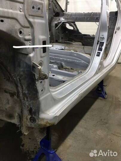 Б/У Б/У Порог кузовной 713124LD00714014LB00