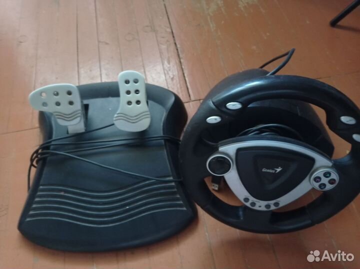 Игровой руль с педалями для пк и ps