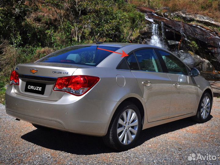 Chevrolet Cruze с 09г. - Стекло заднее правое Б/У