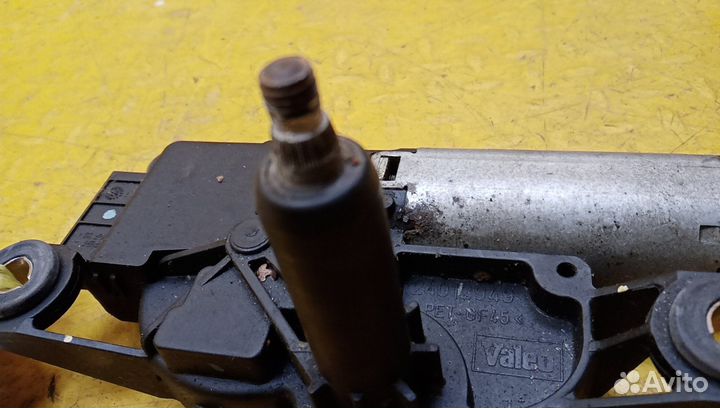 Моторчик стеклоочистителя задний X5 E53