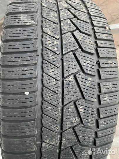 Continental ContiWinterContact TS 860S 245/40 R19 и 275/35 R19 100V