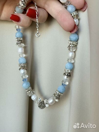 Колье из жемчуга и полудрагоценных камней