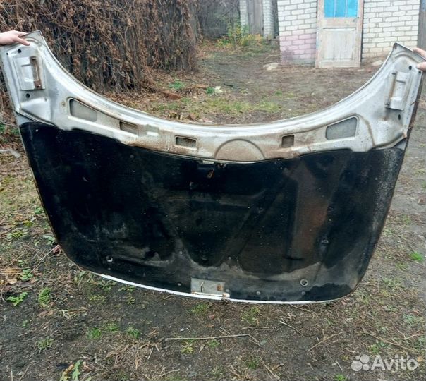 Продаю капот