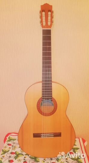 Классическая гитара yamaha c40