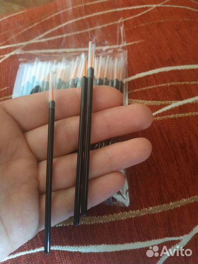 Контурные кисти