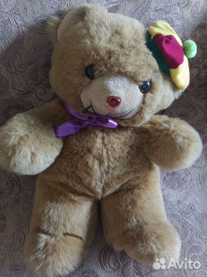 Плюшевый медведь