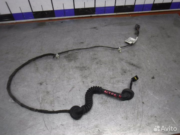 Проводка двери багажника Opel Astra H Z18XER 2008