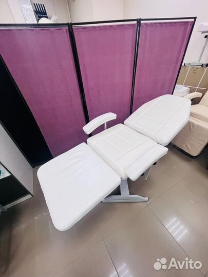 Кресло косметологическое