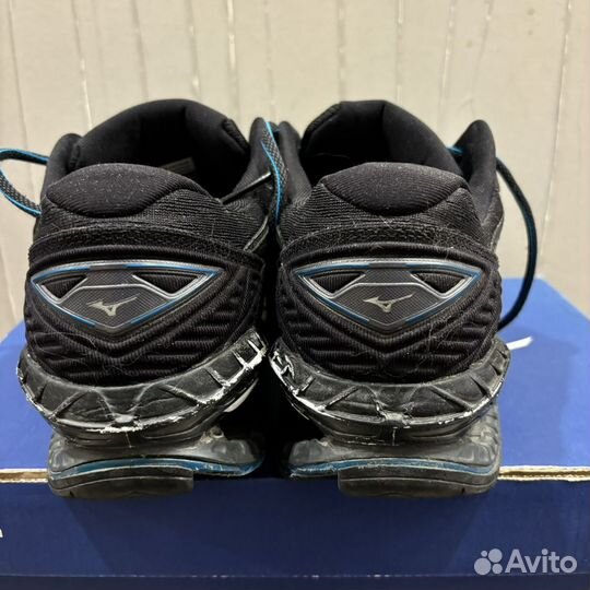 Кроссовки mizuno wave creation 20