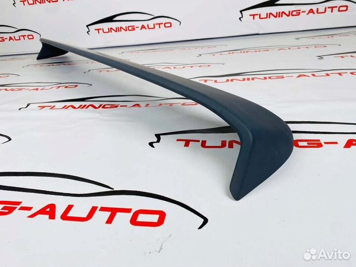 Спойлер На стекло Toyota Camry 70 L7434