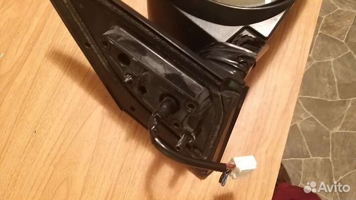 Зеркало боковое на rav 4