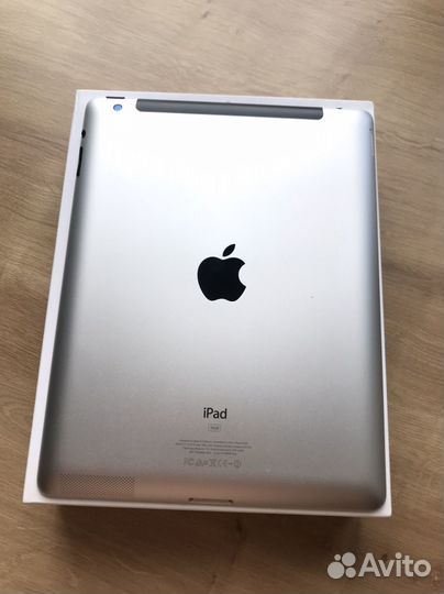 iPad 3 Wi-fi 4G 16GB Black