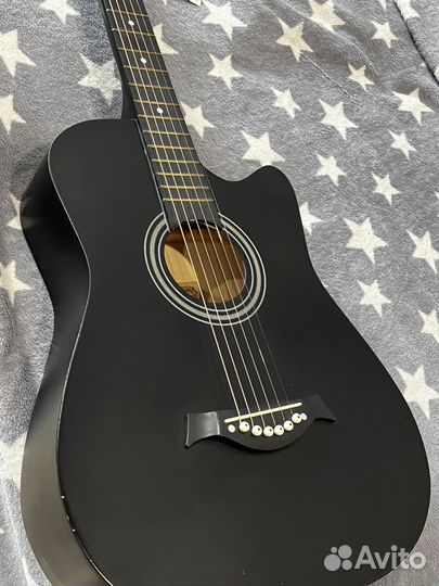 Акустическая гитара Linda