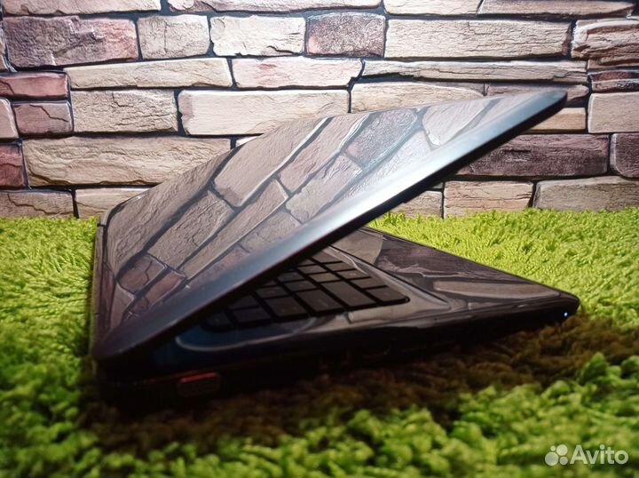 Быстрый Надежный HP в идеале 4ядра 4Гб SSD