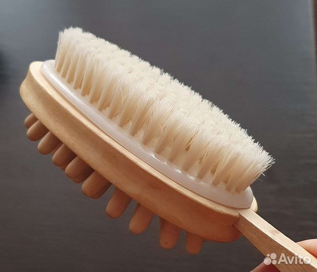 Щетка для тела