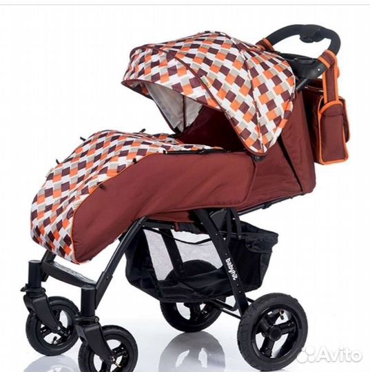 Всесезонная коляска