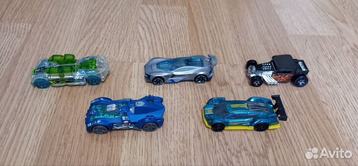 Hot wheels гоночные машинки, мотоциклы, самолеты