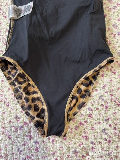 Слитный купальник Molo, 152