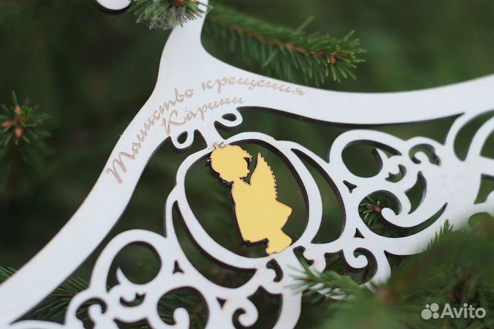 Вешалка на крещение