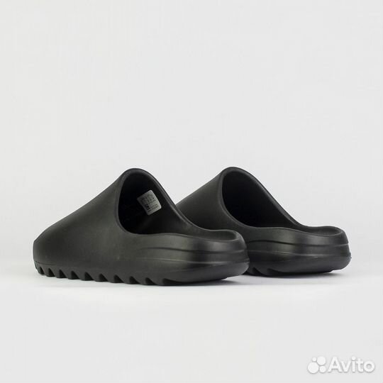 Шлёпки Adidas Yeezy Slide Black