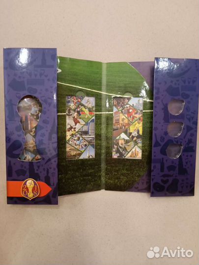 Альбом для банкнот и монет к Чемпионату по футболу