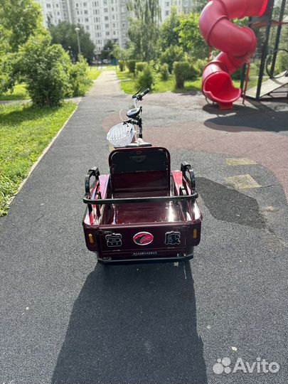 Велосипед Электрорикша