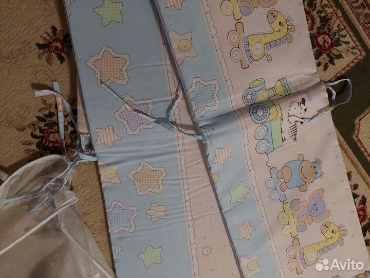 Ботинки для кроватки