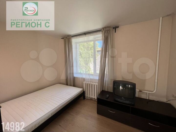 1-к. квартира, 35 м², 1/10 эт.