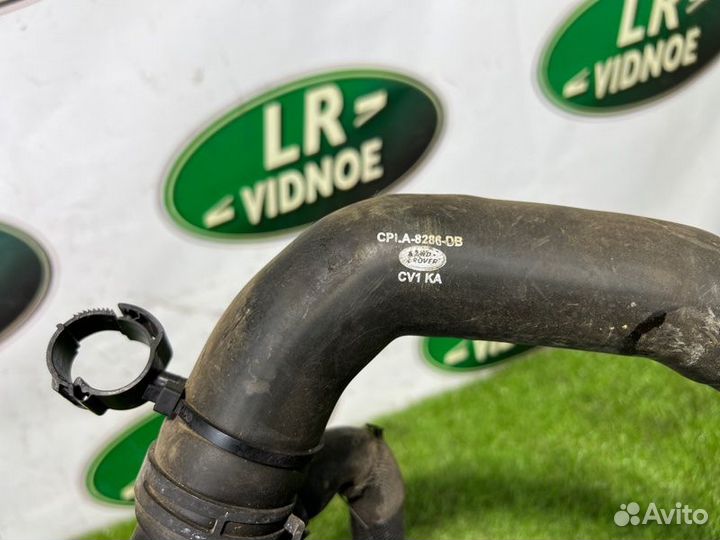 Патрубок системы охлаждения Land Rover Range Rover
