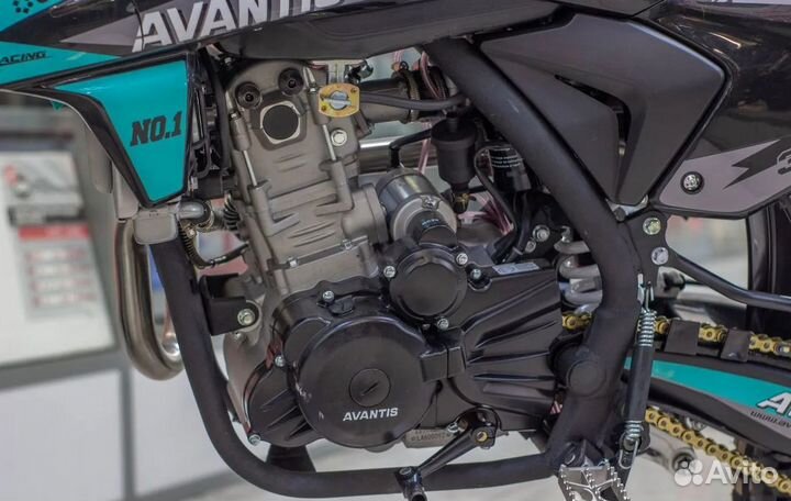 Мотоцикл Avantis A6 черный