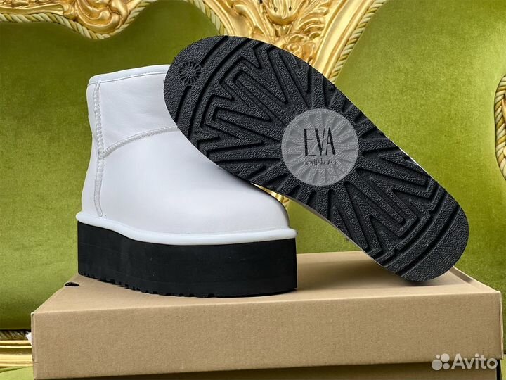 Ugg женские на платформе Mini Leather White