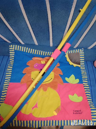 Развивающие игрушки и коврик