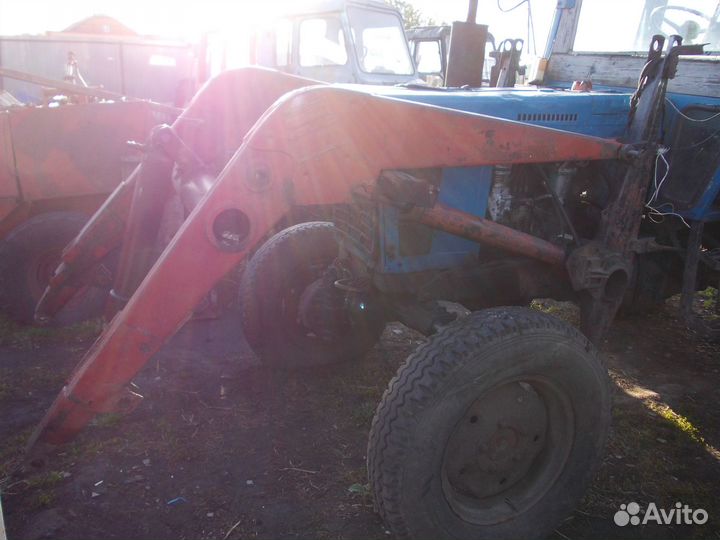 Погрузчик кун старого образца на мтз. юмз