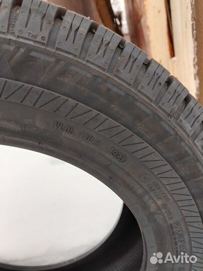 Matador MPS 500 Sibir Ice Van 215/65 R16C 107