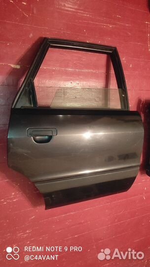 Дверь задняя правая Audi 80/90 b3/b4