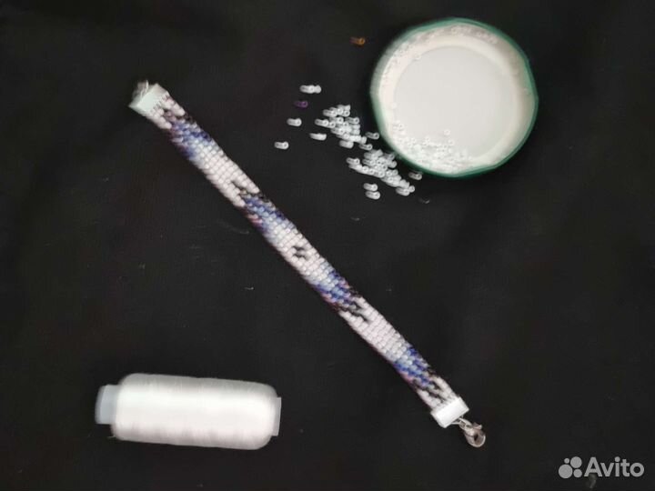 Фенечки из бисера