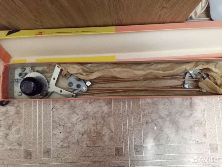 Малогабаритный чертежный прибор Конструктор -2