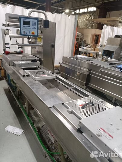 Термоформер Multivac R-140