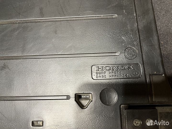 Полка багажника Honda CR-V 3