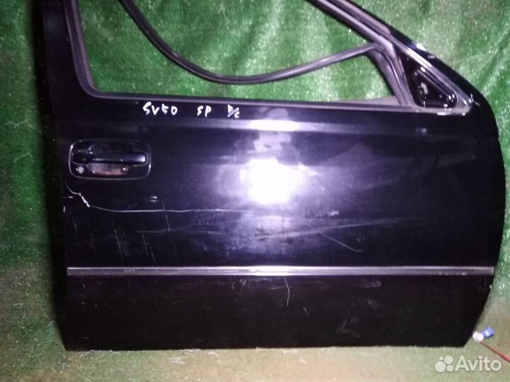 Дверь передняя правая Toyota Vista Ardeo SV50 Пуст