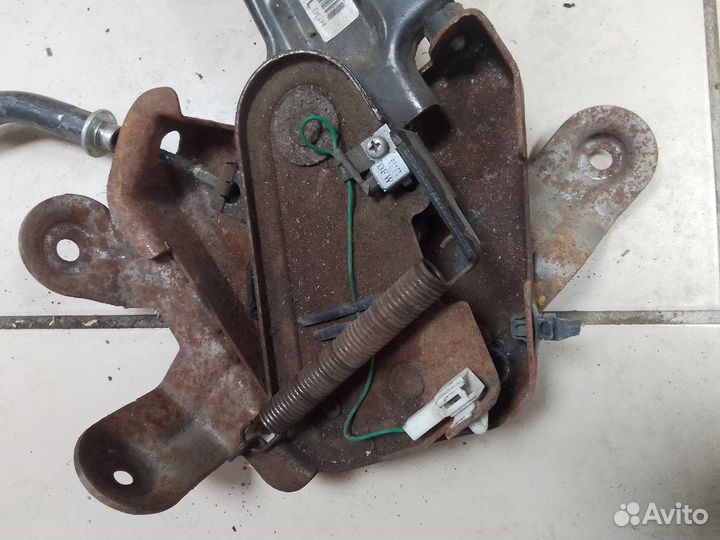 Рычаг стояночного тормоза Hyundai Santa Fe II CM