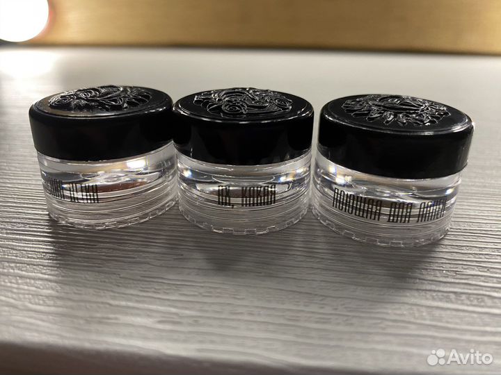 Тени tammy tanuka